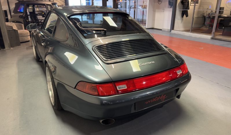 PORSCHE 993 CARRERA 2 3.6 BVM 272 CH plein